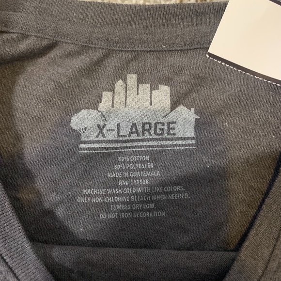 Texas Graphic Tee Cactus Bluebonnet Women's XL - NWT - Picture 3 of 3